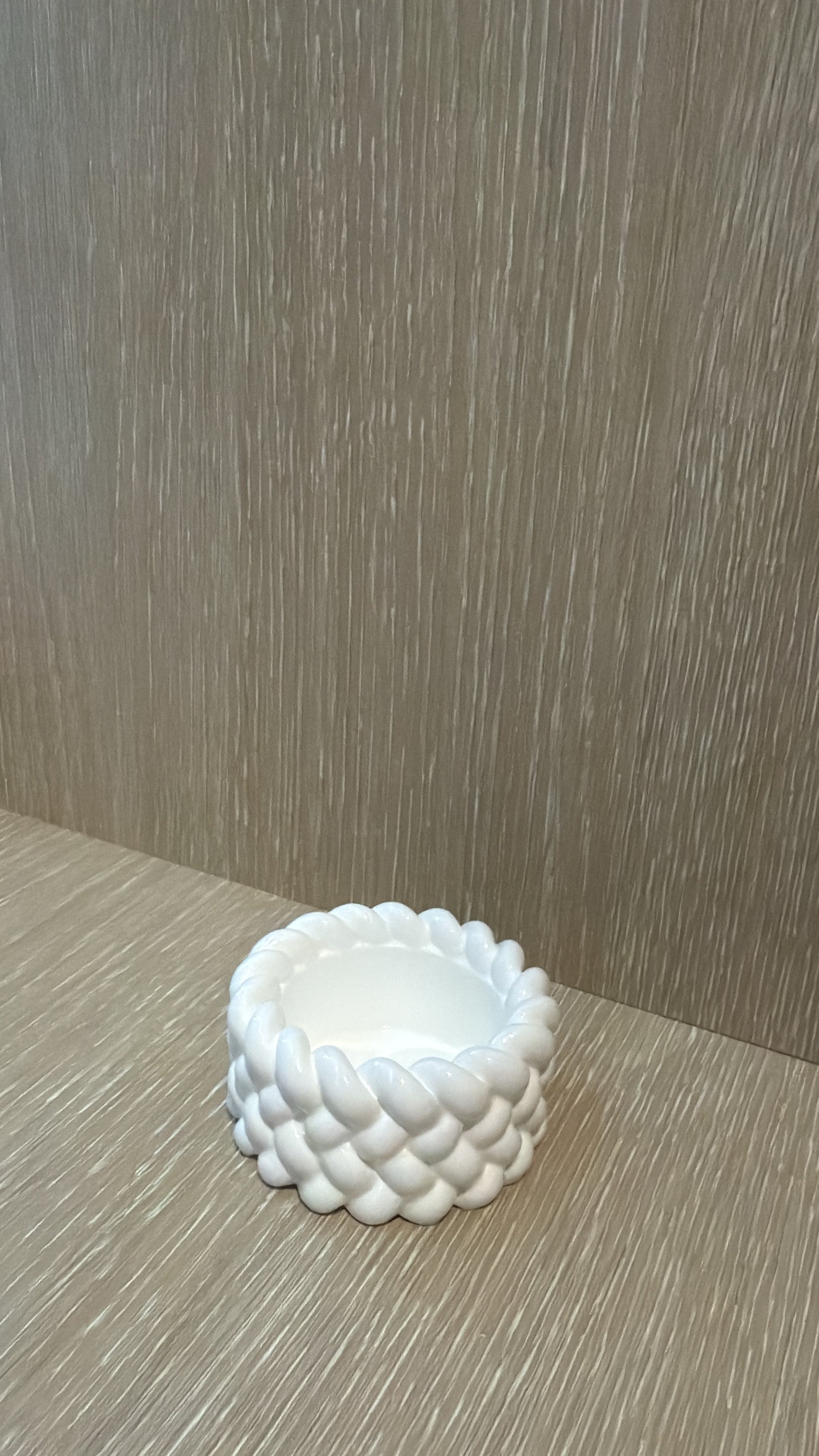 Knot Candle Holder